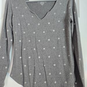 Maurices Gray Polka Dot Long Sleeve Top